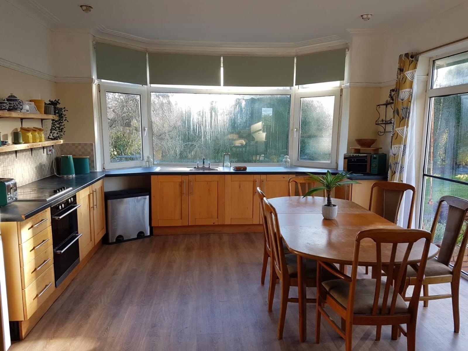 4 Bedroom Country Home Бристоль Екстер'єр фото